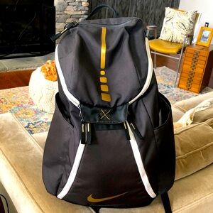 Nike Elite Quad Zip System Hoops Backpack Black Gold Basketball Gym Sports Bag